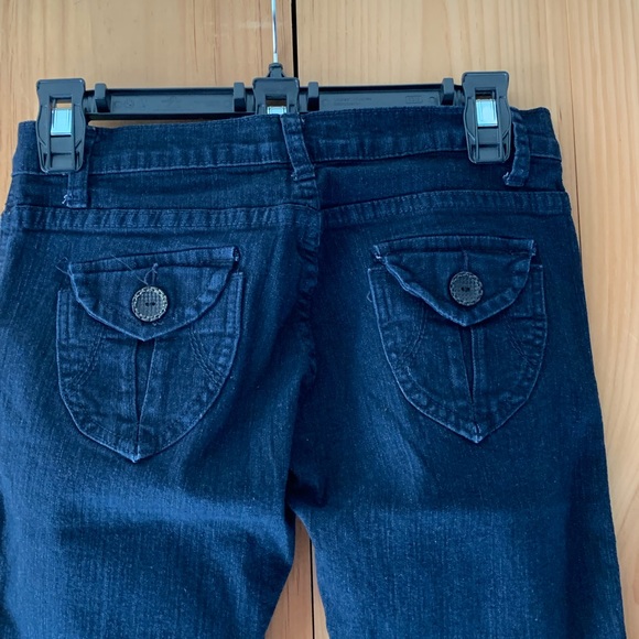 🌈 Wave Jeans - Picture 5 of 7